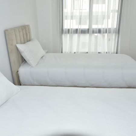 Lovely Apartment With Pool & Gym Κενίτρα Εξωτερικό φωτογραφία
