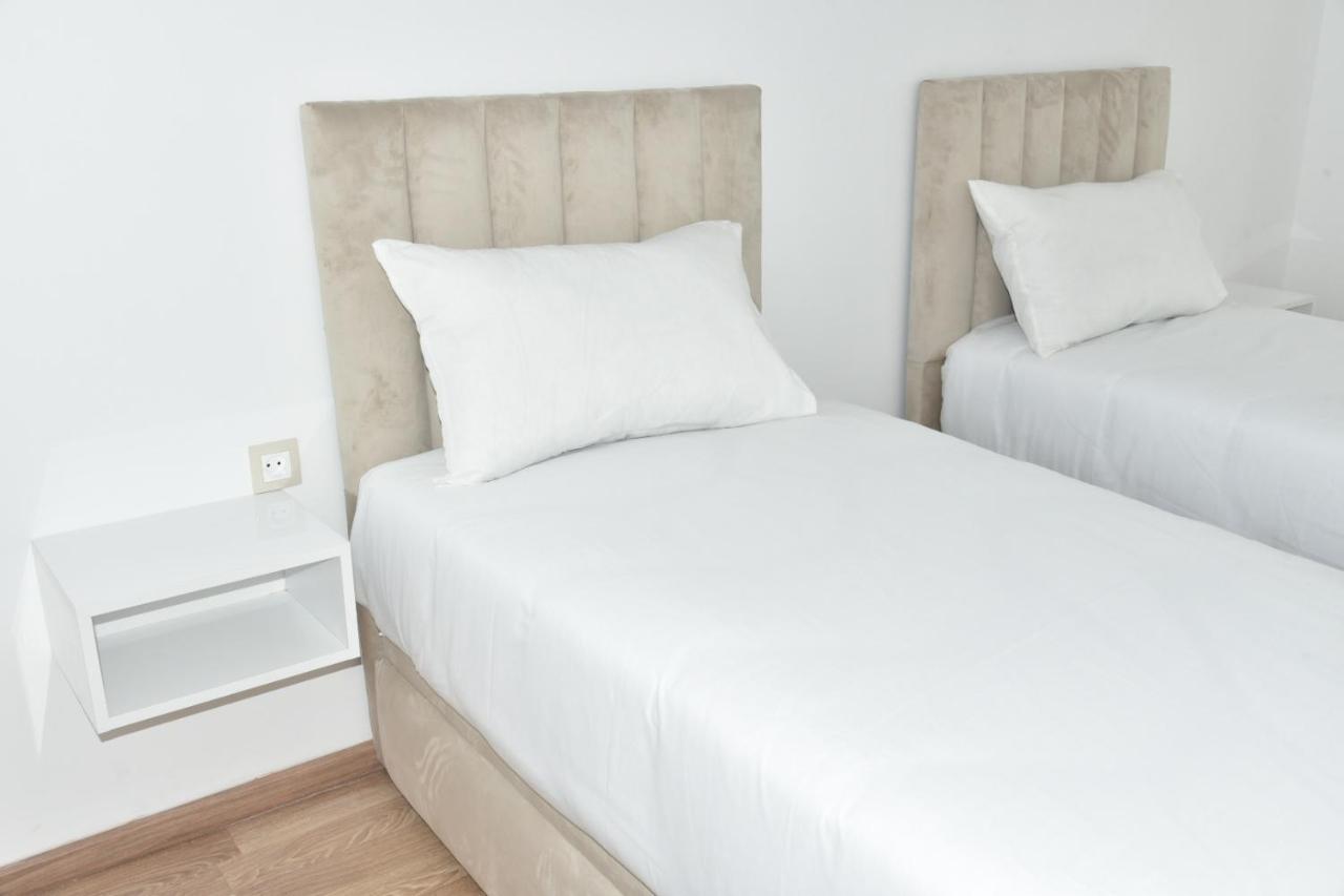 Lovely Apartment With Pool & Gym Κενίτρα Εξωτερικό φωτογραφία