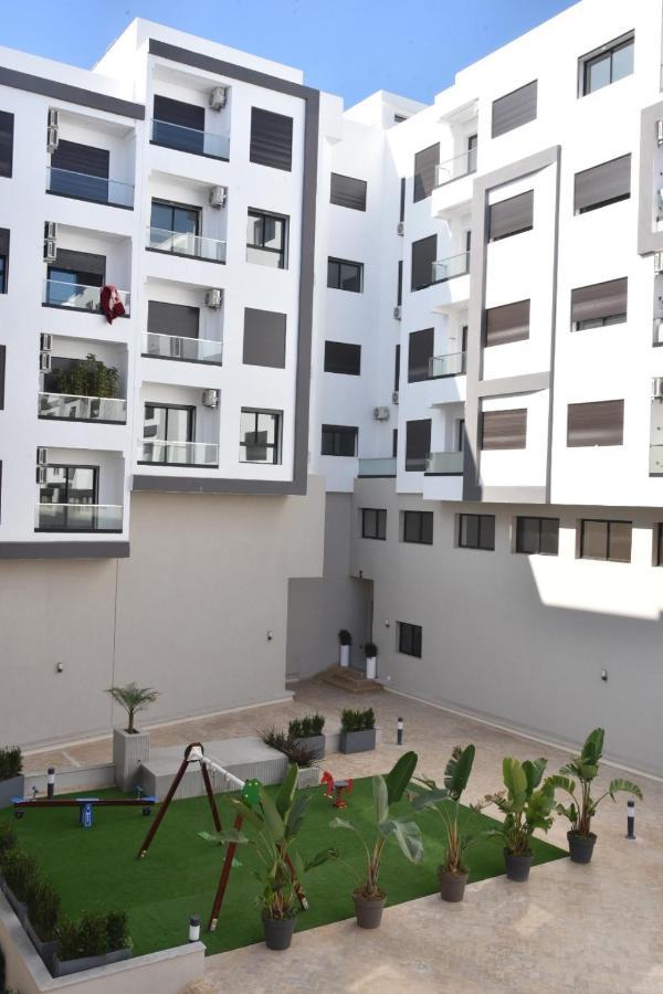 Lovely Apartment With Pool & Gym Κενίτρα Εξωτερικό φωτογραφία
